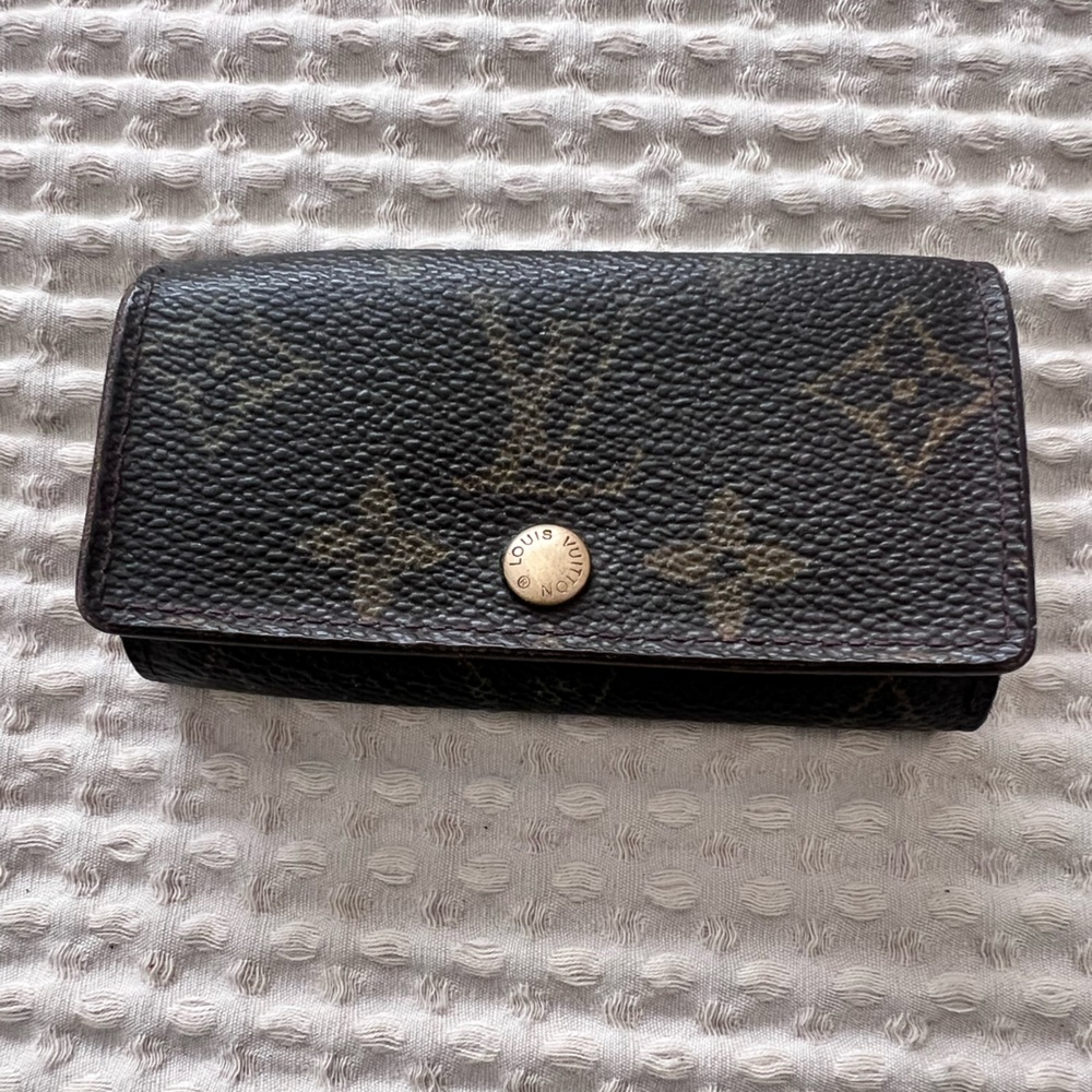 Louis Vuitton Dark Brown Monogram Key Case